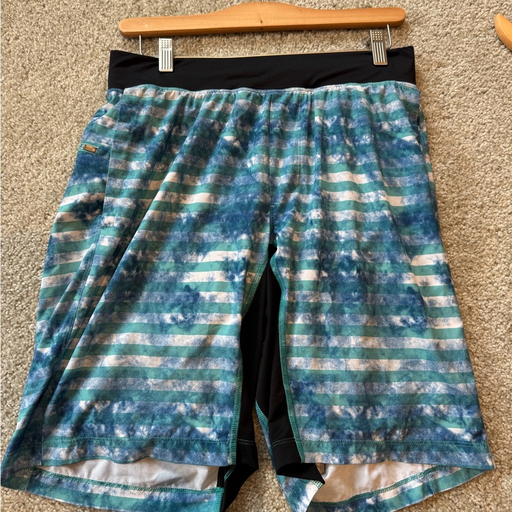 Lululemon Lined Men’s Shorts 9”
